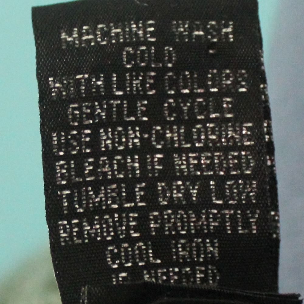 Dark Green Acrylic Button Sweater - Picture 7 of 7